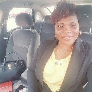 Meet your Posher, Edna